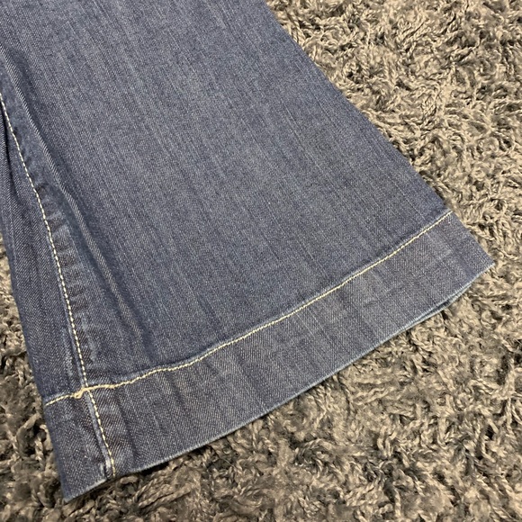 LEI (Juniors) size 15R - Picture 7 of 8